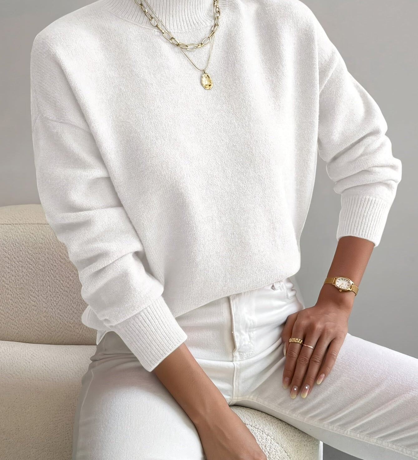 Karla - Minimalistisk Off-White Sweater